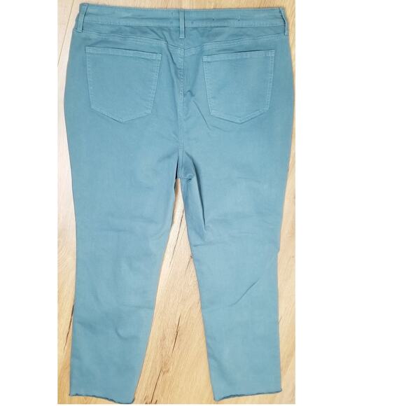 Not Your Daughter's Jeans NYDJ Women's Sheri Slim Ankle Lift Tuck Tech Size 14 - Picture 4 of 11